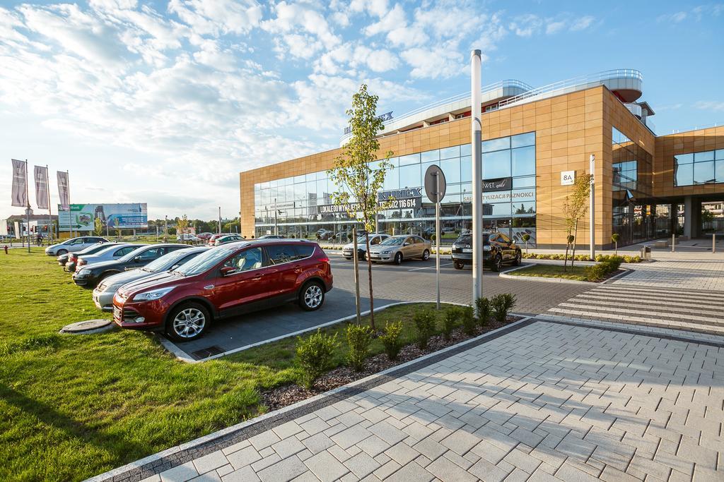 Apartament Em Klimatyzacja&Parking Rzeszow Exterior photo